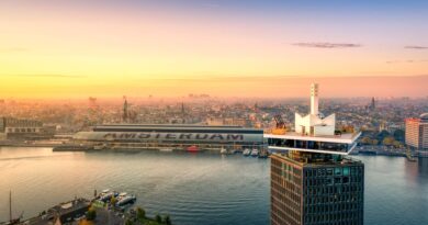 A'dam lookout photos panoramic view