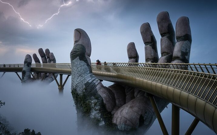 Golden Bridge Vietnam Photos (1)