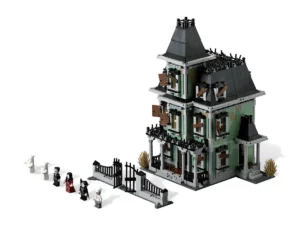 Lego haunted house